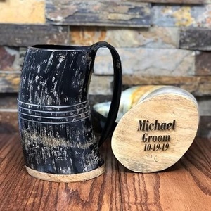 Chope rustique en corne de buffle, faite à la main, style Viking - Product Image 1