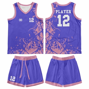 ชุดบาสเก็ตบอลพิมพ์ลายแบบซับลิเมชั่นตามสั่ง กำลังเป็นที่นิยม ดีไซน์ไล่เฉดสี เสื้อและกางเกงขาสั้น ระบายอากาศได้ดี ป้องกันรังสียูวี ผ้าตาข่าย สำหรับทีม - Product Image 1