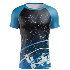 เสื้อยืดแข่งรถแบบแห้งเร็ว ป้องกันรังสียูวี ระบายอากาศได้ดี พิมพ์ลายโพลีเอสเตอร์ % ปรับแต่งได้ สำหรับขับขี่มอเตอร์ไซค์ แขนสั้น - Product Image 1