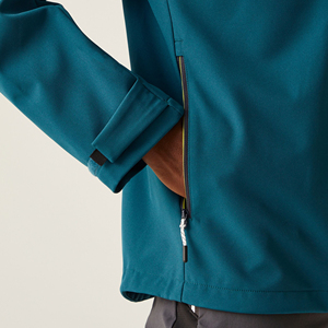 แจ็คเก็ตซอฟต์เชลล์รุ่นใหม่สำหรับผู้ชาย สวมใส่สบาย กันน้ำ ผลิตจากโพลีเอสเตอร์ 100% คุณภาพสูง ป้องกันลม - Product Image 5