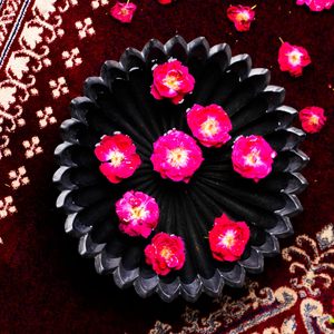 Bol décoratif en forme de fleur de lotus noir, fait main, design floral, bol à fruits décoratif, centre de table pour la décoration de la maison - Product Image 5