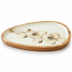 Bandeja de Servir Moderna de Madera Natural con Acabado Esmaltado |   Plato Decorativo Floral para Cocina, Mesa de Comedor, Decoración del Hogar, Elegante y Hecho a Mano - Product Image 1