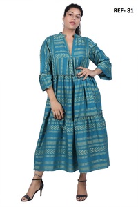 Robe longue en coton jacquard pour femmes, style bohème, manches cloche, col en V - Product Image 2