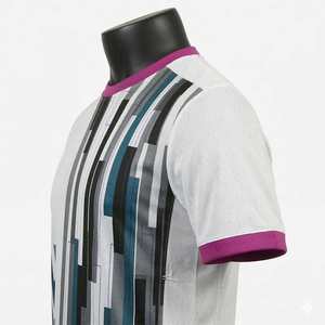 Camiseta de Hombre de Alta Calidad, 100% Algodón, Impresión por Sublimación, Logotipo Personalizado, Manga Corta, Transpirable, Ligera, de Secado Rápido, Altamente Recomendada - Product Image 3