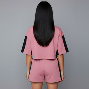 Ensemble deux pièces pour femme en coton 100% de haute qualité, design personnalisable, col rond, manches courtes, style streetwear, coupe ample, ensemble court pour femme - Product Image 3