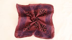 Cache-cou en soie imprimé personnalisé pour le sport, couvre-visage respirant, bandana à séchage rapide - Product Image 2