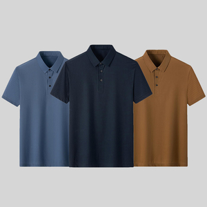 Polo à manches courtes noir pour homme avec motif à pois, en polyester tricoté, coupe décontractée, longueur normale, logo sur le devant - Product Image 6