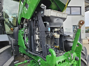 Tractor agrícola John Deere 6-R195 T-R-A-K-T-O-R - Product Image 3
