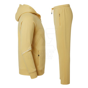 Conjunto Deportivo Masculino con Tela Transpirable para Actividad Intensiva, Diseño Moderno - Product Image 3