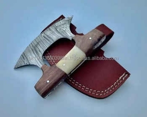 Cuchillo para Pizza de Acero de Damasco Hecho a Mano de Alta Calidad con Mango de Madera y Funda de Cuero - Product Image 1
