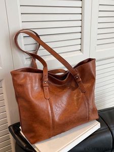 Fashionable Genuine Leather Purse Classic Style Women's Handbags For Partyware Type OEM ODM Customizable Leather Bags - Product Image 4