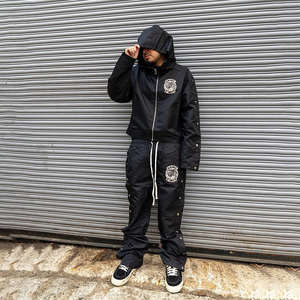 Conjunto de Sudadera con Capucha y Pantalones Deportivos Holgados con Cremallera para Hombre, Tallas Grandes, Estilo Urbano - Product Image 1