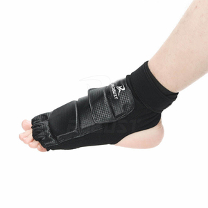 Protège-pieds de Taekwondo en cuir écologique, légers, personnalisables, ajustement facile, sensation confortable, pour l'entraînement aux arts martiaux pour hommes - Product Image 2
