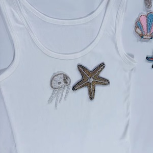 Top de Tirantes Moderno Estilo Bohemio con Cuentas Bordadas, Diseño Casual de Alta Moda con Cuentas - Product Image 1