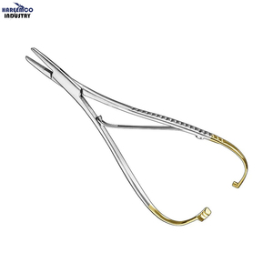 Porte-aiguilles manuel MATHIEU personnalisé, 14 cm, argenté, à mors délicats, 30 positions, Classe I, approuvé TC CE & ISO - Product Image 1