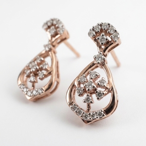 Women's Round Diamond Earrings | 9K Rose Gold | Lab Grown & Natural Diamond - Product Image 3