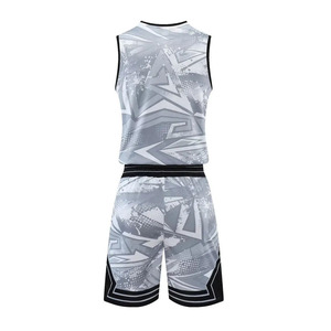 Conjunto de Camiseta de Baloncesto Sublimada Personalizada, Camiseta sin Mangas con Pantalones Cortos, Estampado Geométrico, Absorbe la Humedad, Ajuste Atlético, Unisex para Adultos - Product Image 3