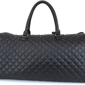 Sac de voyage de luxe en cuir véritable noir matelassé, design robuste et durable - Product Image 2