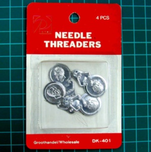 DK-401 Needle Threader | Vintage Fancy Stainless Steel Eco-Friendly Needle Threader with Wire Loop Simple Portable <b>Sewing</b> Tool - Product Image 3