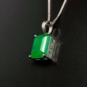 Collar Mia con Colgante Rectangular de Esmeralda, Plata de Ley, Piedra de Nacimiento de Mayo, Regalo de Aniversario o Cumpleaños para Mujer - Product Image 2