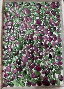 Trimurti Gems - Piedras de Zoisita Rubí 100% Naturales de Alta Calidad, Formas Mixtas, Cabujones, Cuentas Sueltas, Colgantes Personalizados para la Fabricación de Joyas - Product Image 6