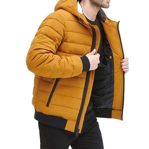 Chaqueta de Plumón Abrigada para Hombre, con Cuello Alto, Diseño de Parches de Lona, Estilo Parka Gruesa, Invierno 2026 - Product Image 1