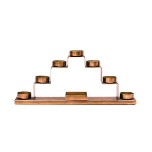 Support de bougies vintage en métal, chandelier pyramidal à 8 niveaux, bronze antique, centre de table de luxe pour mariage - Product Image 1