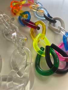 Chaînes en résine époxy transparente de haute qualité, faites à la main, colorées, pour décoration murale, projets DIY, anges artistiques, remise de diplôme - Product Image 5