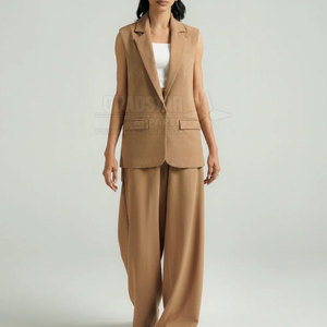 Hauts pour femmes de qualité supérieure, fabriqués en usine, durables, 100 % coton, décontractés, grandes tailles, écologiques, infroissables, col en V simple - Product Image 3