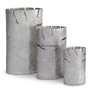 Silver Shiny <b>Polished</b> Antique Fancy Texture Premium Quality Metal Made Flower Vase Home And Office Table Centerpiece Decor - Product Image 5