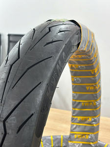 Neumáticos de Motocicleta KUMA K305 de Alta Velocidad, Duraderos y Confiables, Tamaños 140/70-17 y 90/90-18, Nuevos, Carcasa Hecha de Caucho Natural - Product Image 2