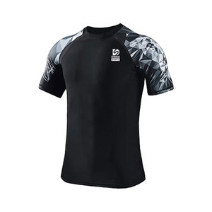 เสื้อคอมเพรสชั่นแขนสั้นผู้ชายรุ่นใหม่ แห้งเร็ว ผลิตในปากีสถาน - Product Image 3