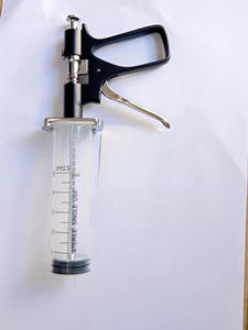 Pistola de Inyección de Grasa para Liposucción, Ligera, Moderna, Elegante, Profesional, de Acero Inoxidable, con Personalización - Product Image 3