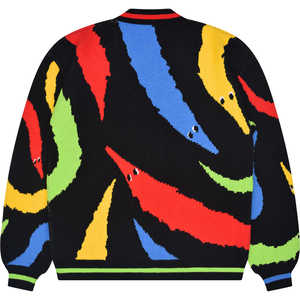 Suéter deportivo transpirable con cuello en V, orificios para los pulgares y botones en las mangas para mujer, ideal para correr, hacer ejercicio y fitness. - Product Image 6