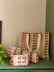 Cotton Quilted Cosmetic Pouch <b>Set</b>, 3-Piece Floral Makeup Bag,Indie Floral Beige Toiletry Pouches <b>Set</b> of 3 - Product Image 2