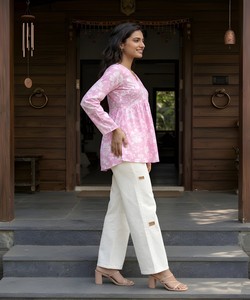 NUEVA COLECCIÓN, TOP DE ALGODÓN ESTAMPADO PARA USO DIARIO, PRECIO AL POR MAYOR, PRENDAS ÉTNICAS, ROSA BEBÉ - Product Image 3