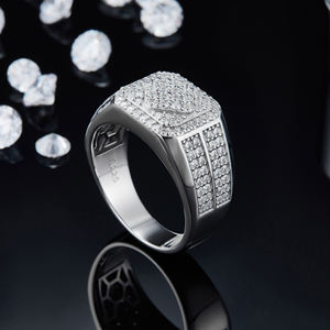 Bague de cocktail géométrique unisexe en or massif 14K plaqué or, micro-pavé de diamants de laboratoire, style hip-hop, pour mariage et soirée - Product Image 3