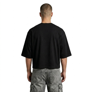 Camiseta de verano DTG con tachuelas, diseño personalizado, serigrafía, 240 g/m², 100 % algodón, tela gruesa, camiseta holgada de corte cuadrado para hombre. - Product Image 2