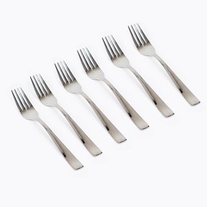ชุดส้อมสแตนเลสขัดเงาคุณภาพสูง ทนสนิม ดีไซน์เรียบง่าย สำหรับงานแต่งงาน - Product Image 1
