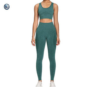 Conjunto de yoga, ropa deportiva transpirable, traje de entrenamiento con pantalones de yoga y sujetador deportivo para mujer - Product Image 2