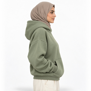 High Quality <b>Women</b> Oversize <b>Hoodie</b> Features Durable Material Relaxed Shape And <b>Soft</b> Feel For Modern Streetwear And Daily Outfits - Product Image 2