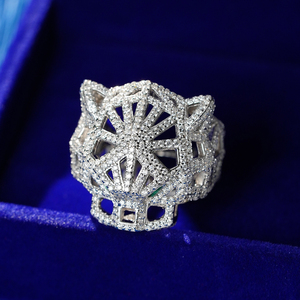 Bague Panthère Personnalisée en Argent 925 avec Moissanite pour Homme, Pierre Verte, Tête d'Animal, Bague Statement, Bijoux de Luxe pour Homme - Product Image 3