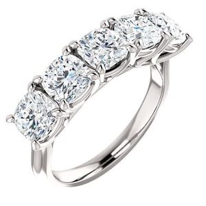 Anillo de Boda de Moissanita con Cinco Piedras de Corte Cojín, Plata de Ley 925, Apilable, Anillo de Aniversario Nupcial, Regalo de Lujo para Ella - Product Image 1