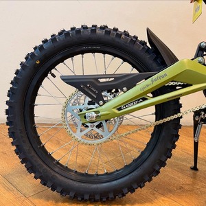 Expédition immédiate : Vélo électrique tout-terrain Surron Light Bee X 8000W, Talaria X3 Sting R, MX4, Sur Ron Ultra 2025 - Product Image 6