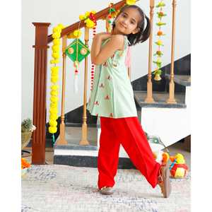 Conjunto de Dhoti de Rayón Verde Golfo para Niños, para Ocasiones Festivas como Diwali - Product Image 2