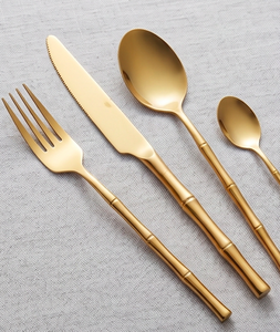 Ensemble de couverts en or mat style bambou, design moderne, passe au lave-vaisselle, pour mariage et table à manger - Product Image 1