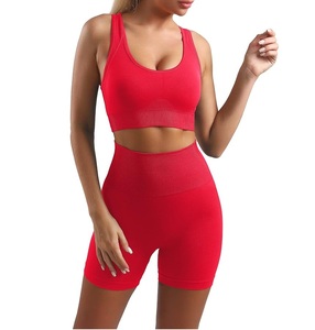 Conjunto de Yoga de 2 Piezas para Mujer, Top Corto Rojo con Espalda Cruzada, Pantalones Cortos de Cintura Alta, Ropa Deportiva sin Costuras de Spandex y Poliéster - Product Image 6