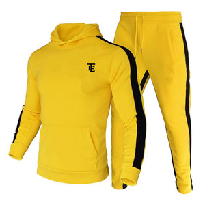 Low Price 100% Cotton Street Wear Men <strong>Tracksuit</strong> Made In Pakistan <strong>Classic</strong> Style Men <strong>Tracksuit</strong> For Wholesale - Product Image 1