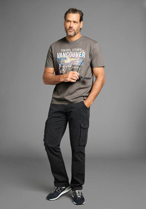 T-shirt pour homme à manches courtes, coupe ajustée, respirant, séchage rapide, 100% coton, 220 GSM, impression numérique avec logo personnalisé, vente en gros - Product Image 3