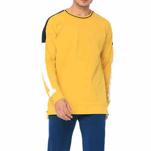 เสื้อสเวตเชิ้ตคอกลมแขนยาวสีเหลืองดำขาวลายข้างสำหรับผู้ชาย ขายส่งสำหรับฤดูหนาว - Product Image 1